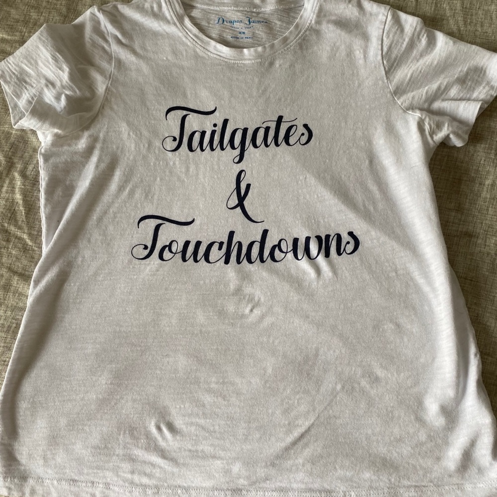 Draper James tailgates & touchdowns t-shirt - Picture 2 of 3